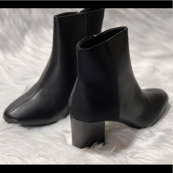 NIB Clarks Chartli Valley Black Suede Ankle Boots Booties - Picture 13 of 16